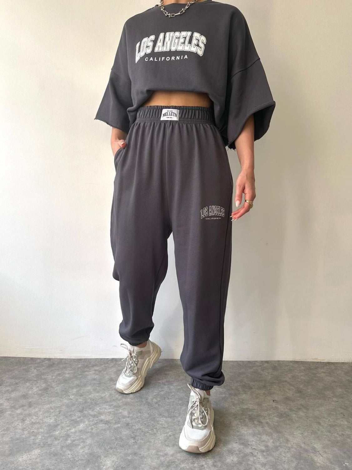 LOS ANGELES CALIFORNIA Graphic Sweatshirt and Sweatpants Set (Copy)