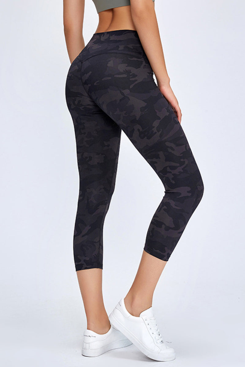 Slim Hip Cropped Leggings (Copy)